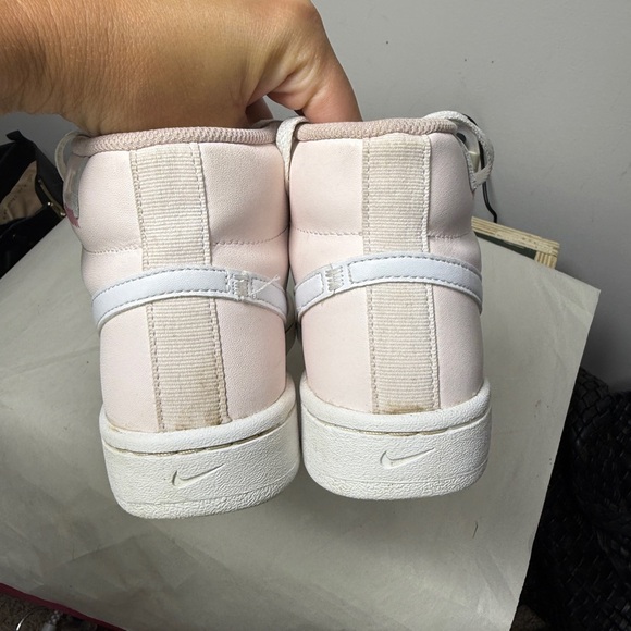Nike Court Royale 2 Mid Top Women’s Shoes Sz 6 Pastel Pink - Picture 4 of 11